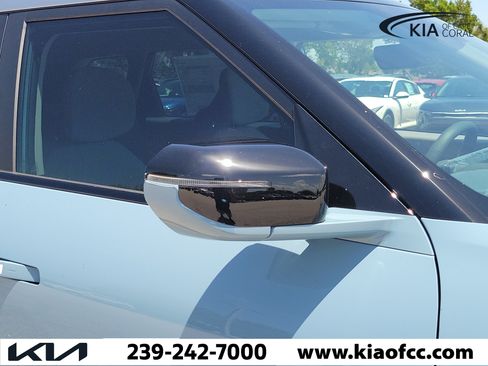 New 2027 Kia Seltos S AWD/4WD image 8