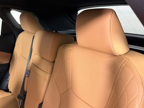 New 2026 Lexus RX 350h AWD/4WD image 25