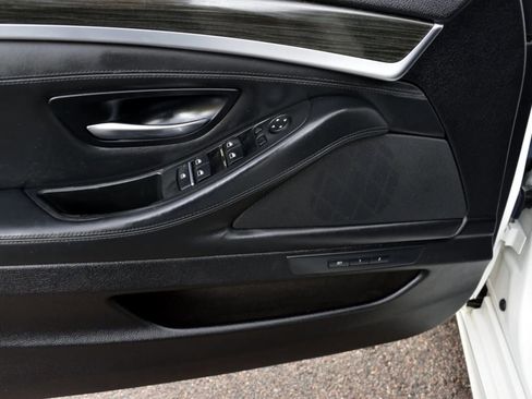 Used 2016 BMW 535i xDrive Sedan image 12