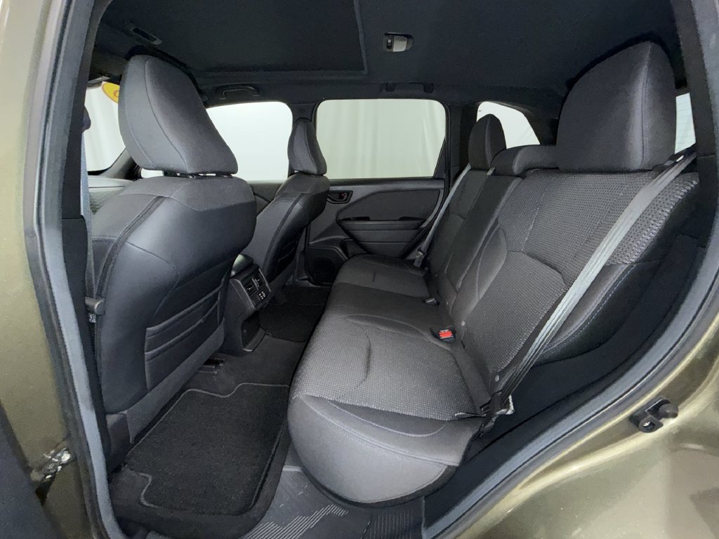 Used 2026 Subaru Forester Premium AWD/4WD image 6
