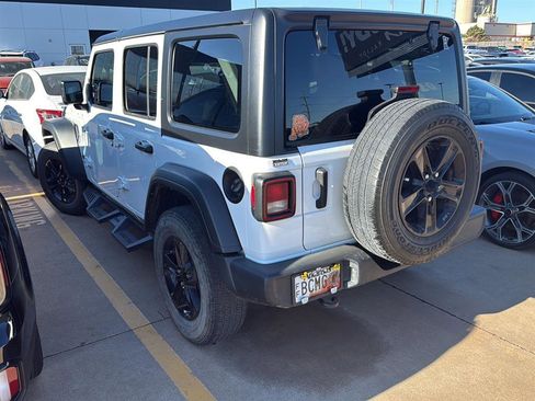 Used 2023 Jeep Wrangler Unlimited Sport image 8