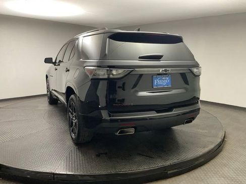 Certified 2021 Chevrolet Traverse Premier w/ Redline Edition AWD/4WD image 5
