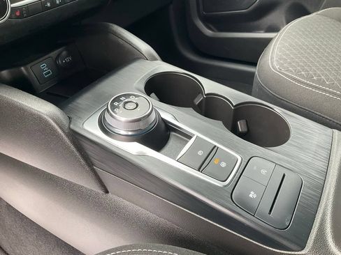 Certified 2023 Ford Escape Active AWD/4WD image 14