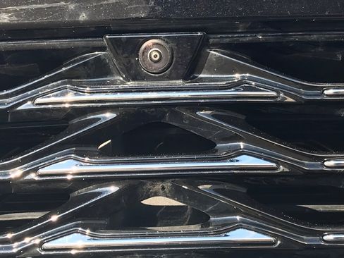 Certified 2025 Buick Envision Avenir image 29