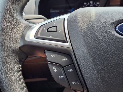 Used 2024 Ford Edge SEL w/ Sport Appearance Package AWD/4WD image 22