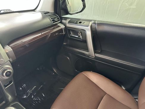 Used 2020 Toyota 4Runner Limited image 25