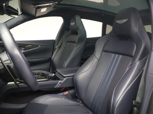 Used 2025 Aston Martin DBX 707 AWD/4WD image 15