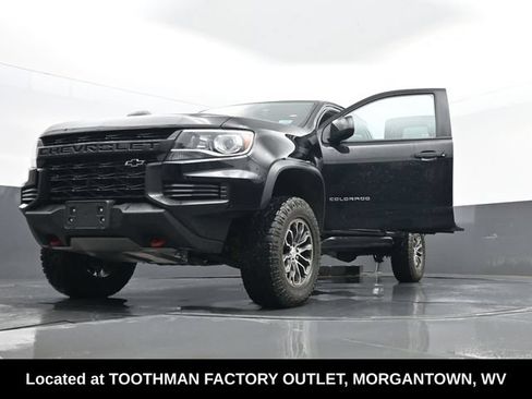 Used 2022 Chevrolet Colorado ZR2 AWD/4WD image 32