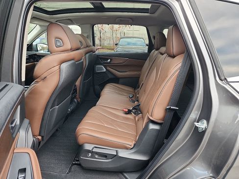 Certified 2025 Acura MDX SH-AWD w/ Advance Package image 11