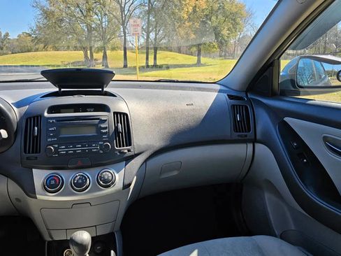 Used 2010 Hyundai Elantra Blue w/ Comfort Pkg 2 image 26