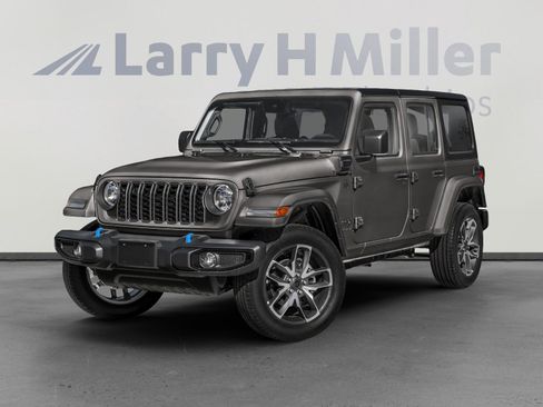 Used 2024 Jeep Wrangler Unlimited Rubicon 4xe w/ Technology Group AWD/4WD image 1