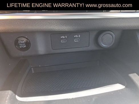 Used 2025 Nissan Rogue SV FWD image 16