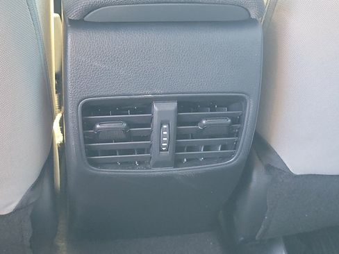 Certified 2023 Toyota Corolla Cross L image 20