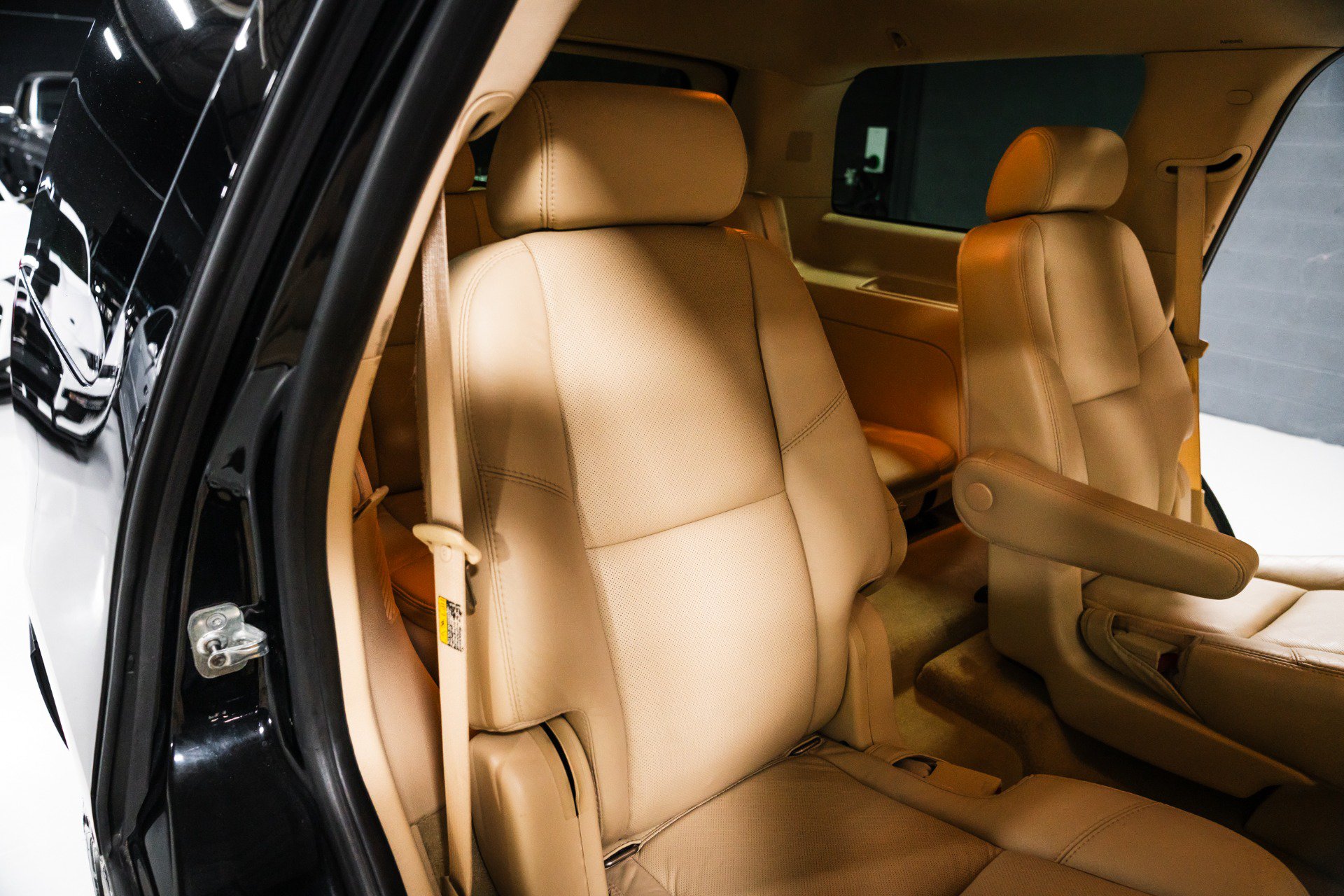 Used 2007 Cadillac Escalade AWD image 32