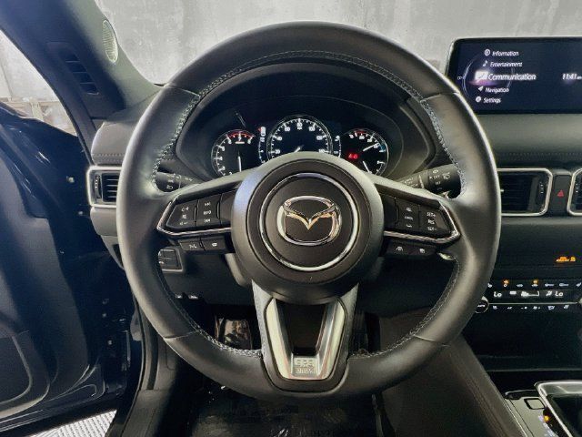 Used 2023 MAZDA CX-5 Signature AWD/4WD image 16