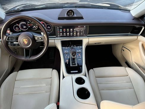 Certified 2023 Porsche Panamera 4 Platinum Edition image 20