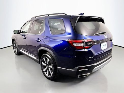 Certified 2025 Honda Pilot Elite image 5