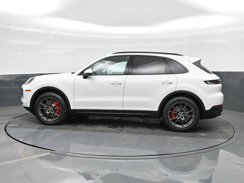 New 2026 Porsche Cayenne S AWD/4WD image 2
