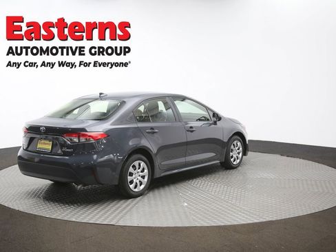 Used 2023 Toyota Corolla LE w/ Carpet Mat Package (TMS) image 40