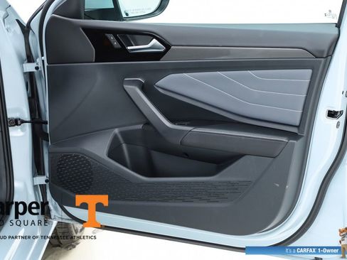 Used 2025 Volkswagen Jetta SEL image 69