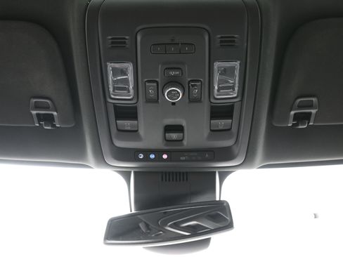 Used 2023 Chevrolet Tahoe RST w/ Sport Performance Package image 28