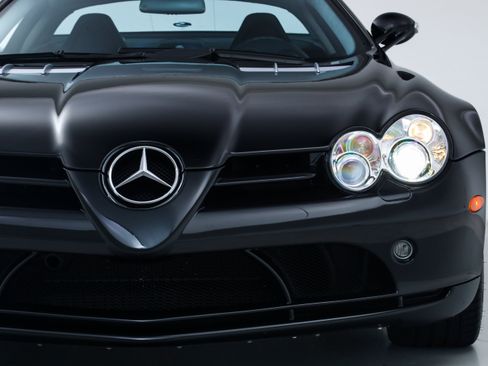 Used 2006 Mercedes-Benz SLR image 12