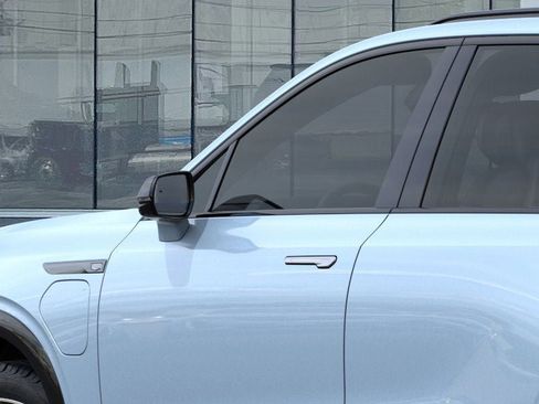 New 2026 Cadillac Vistiq Sport image 12