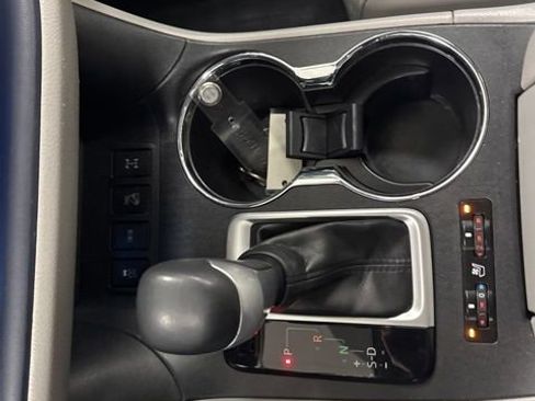 Used 2019 Toyota Highlander Limited Platinum image 37