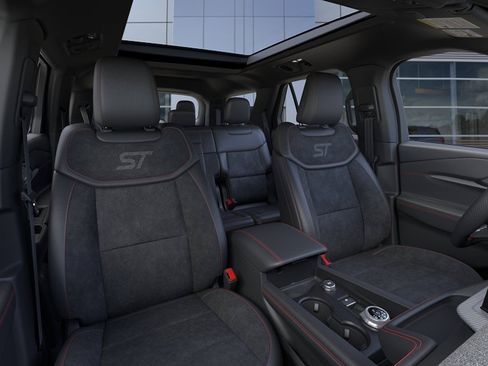 New 2026 Ford Explorer ST image 10