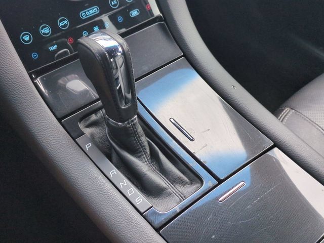 Used 2016 Ford Taurus SHO w/ Equipment Group 401A AWD/4WD image 9