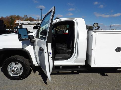 Used 2022 Chevrolet Silverado 3500 W/T w/ WT Fleet Convenience Package AWD/4WD image 13