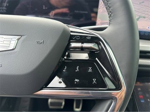 New 2026 Cadillac Vistiq Luxury image 29