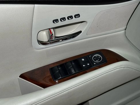 Used 2011 Lexus RX 350 2WD image 34