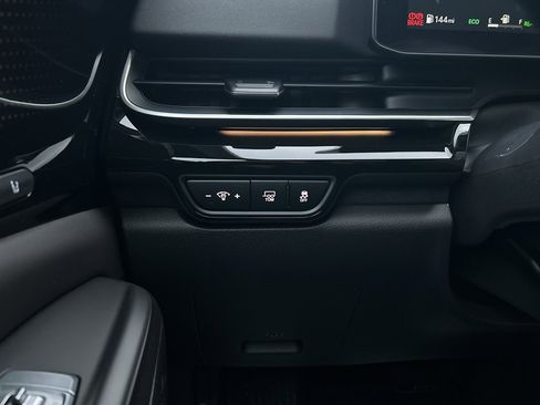 New 2026 Kia Carnival SX Prestige image 28