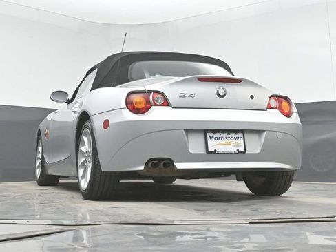 Used 2003 BMW Z4 2.5i image 39