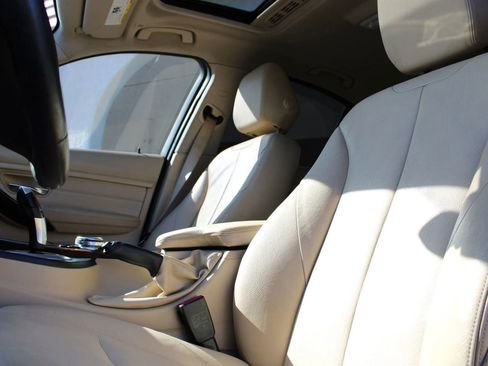 Used 2014 BMW 328i Sedan RWD image 6