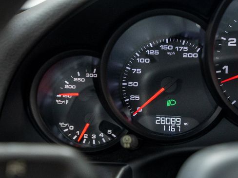 Used 2019 Porsche 911 Carrera GTS image 94