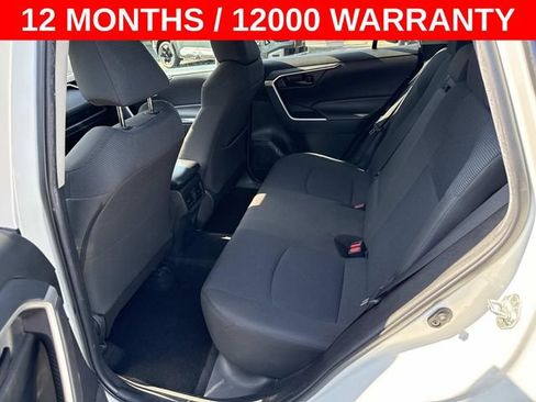 Used 2022 Toyota RAV4 LE AWD/4WD image 13