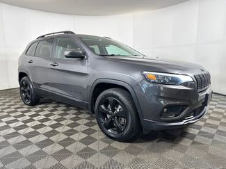 Used 2020 Jeep Cherokee Latitude Plus video 2