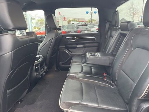 Used 2024 RAM 1500 Laramie image 12