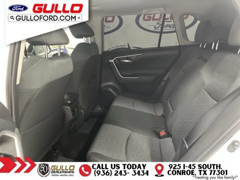 Used 2025 Toyota RAV4 XLE w/ Convenience Package AWD/4WD image 14