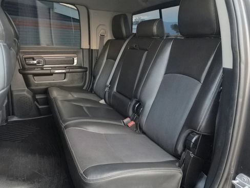 Used 2016 RAM 2500 Laramie w/ Cold Weather Group AWD/4WD image 18