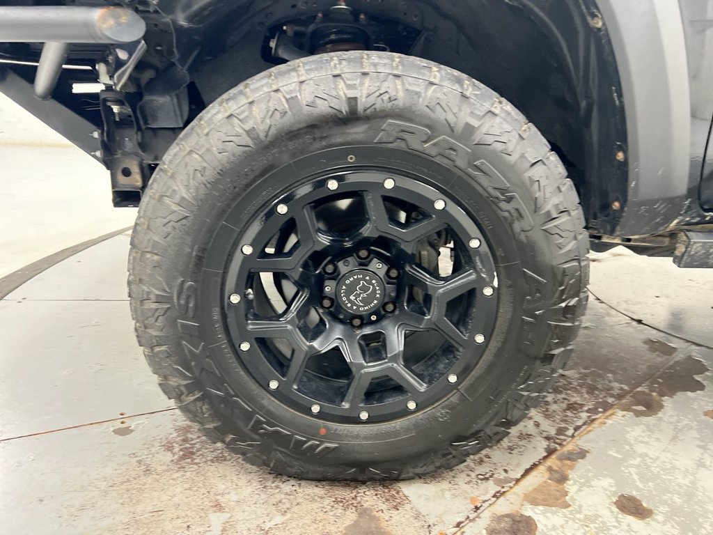 Used 2021 Toyota Tacoma TRD Off-Road AWD/4WD image 26