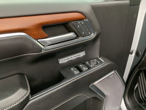 Used 2023 GMC Sierra 1500 Denali image 18