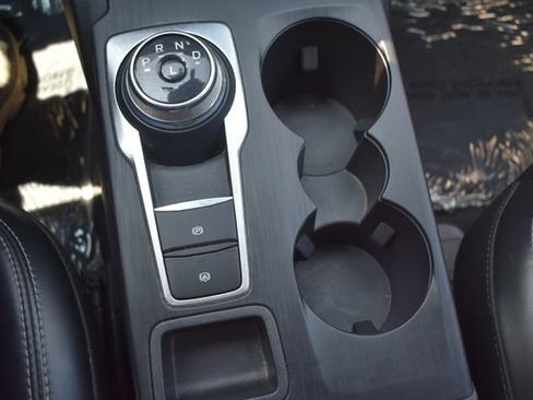 Used 2023 Ford Escape Platinum AWD/4WD image 31