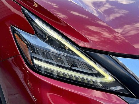 Used 2023 Nissan Murano SV FWD image 28