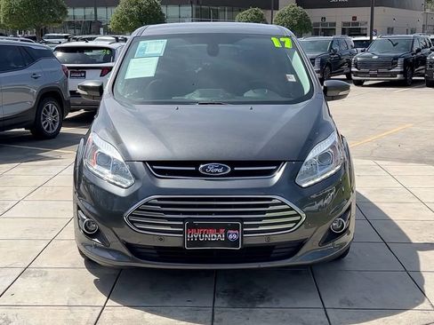 Used 2017 Ford C-MAX Energi Titanium w/ Equipment Group 501A image 9