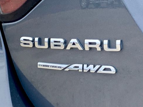 Used 2022 Subaru Legacy Premium image 17