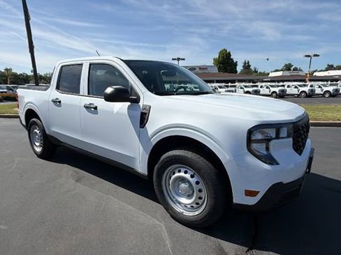 New 2026 Ford Maverick XL AWD/4WD image 2