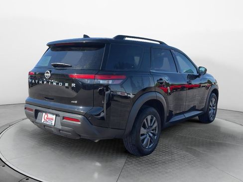 Used 2025 Nissan Pathfinder SV AWD/4WD image 3